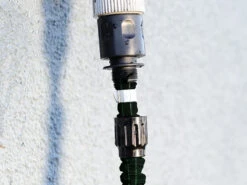 Royal Gardineer Gartenschlauch Knickfrei:Dehnbarer Gartenschlauch PRO.V3, 2,5 - 7,5 M -Rosenstein & Söhne Shop nx5988 3